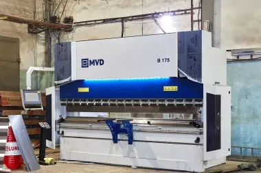 Современные станки цеха резки по металлу 2022 – фото 8 из 10