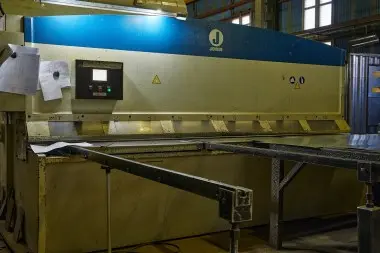 Цех резки по металлу – фото 13 из 15