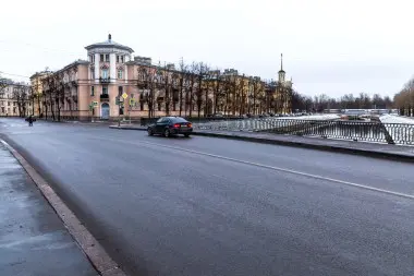  Проезжая часть плотины по ул.Садовой в г.Пушкин и проезжая часть Тверского моста в г.Колпино – фото 3 из 16