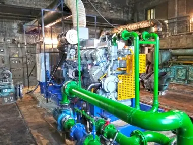 Выносной радиатор и трубопровод системы охлаждения – фото 8 из 10